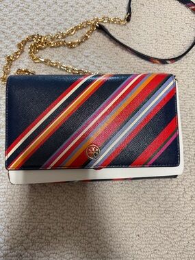 Tory Burch Robinson Stripe Chain Wallet- Vivid Stripe / 970